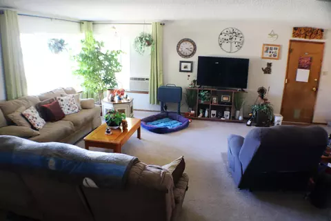 41515 151st St E, Lancaster, CA 93535 photo 4