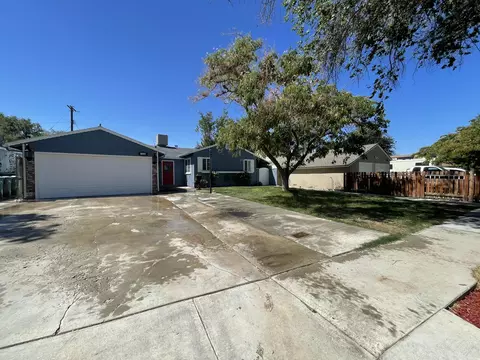 1344 Jackman, Lancaster, CA 93534 photo 5