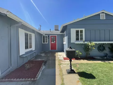 1344 Jackman, Lancaster, CA 93534 photo 3