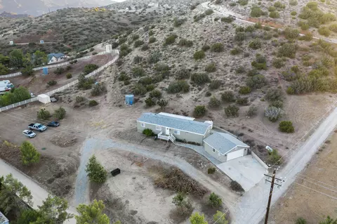 33707 Hubbard Rd, Acton, CA 93510 photo 2