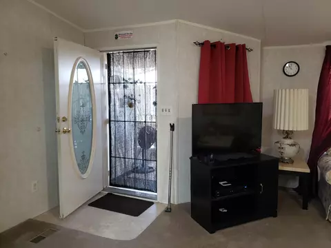 1501 Avenue I E #SPC 159, Lancaster, CA 93535 photo 2
