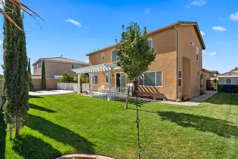 8836 Avoca Ct, Lancaster, CA 93536 photo 31