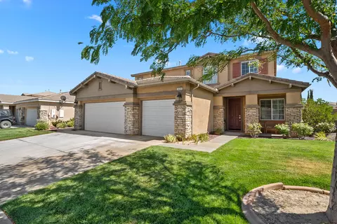 8836 Avoca Ct, Lancaster, CA 93536 photo 1