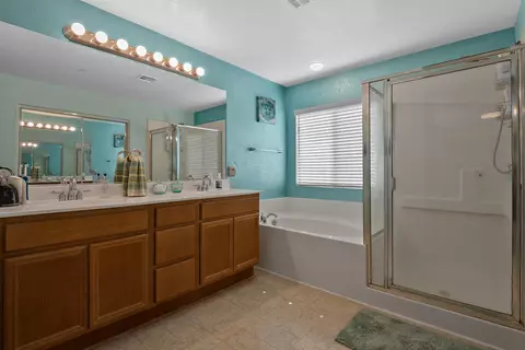 8836 Avoca Ct, Lancaster, CA 93536 photo 19