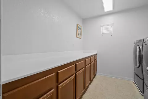 8836 Avoca Ct, Lancaster, CA 93536 photo 28