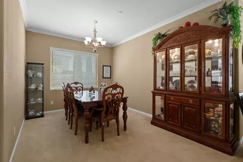 8836 Avoca Ct, Lancaster, CA 93536 photo 6