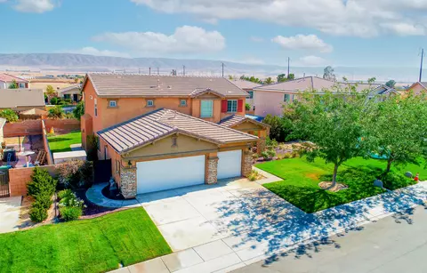 8836 Avoca Ct, Lancaster, CA 93536 photo 38