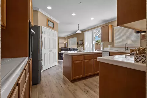 8836 Avoca Ct, Lancaster, CA 93536 photo 8