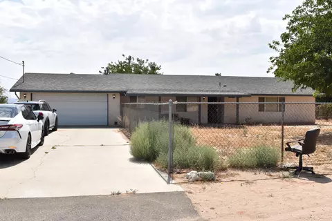 10955 4th Ave, Hesperia, CA 92345 photo 1