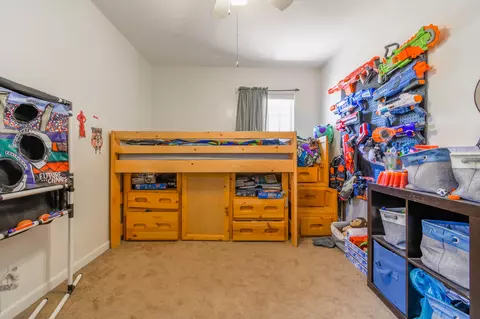9202 Avenue E8 W, Lancaster, CA 93536 photo 6