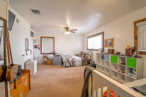 9202 Avenue E8 W, Lancaster, CA 93536 photo 7
