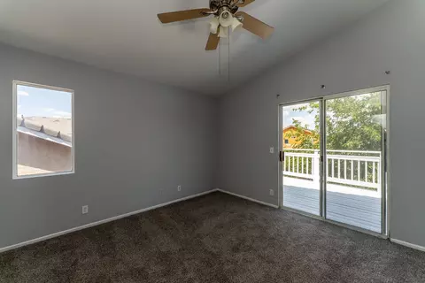 43234 Vineyard Dr, Lancaster, CA 93535 photo 8