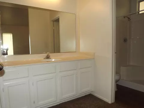1647 Silvia Ave, Lancaster, CA 93535 photo 13
