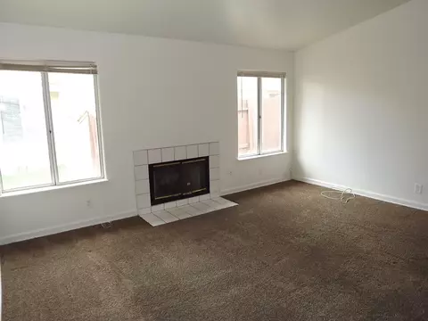 1647 Silvia Ave, Lancaster, CA 93535 photo 5