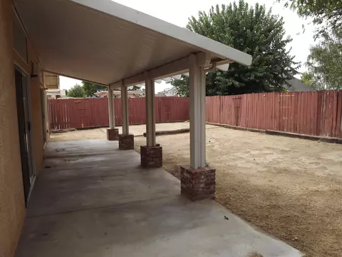 1647 Silvia Ave, Lancaster, CA 93535 photo 30
