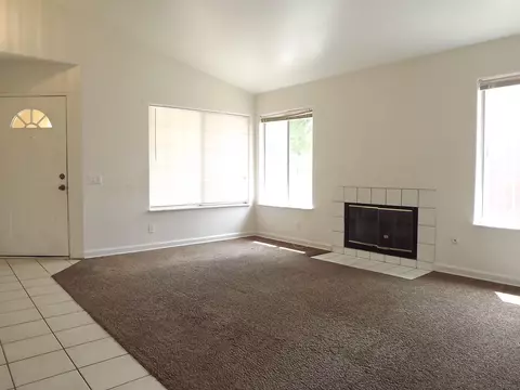 1647 Silvia Ave, Lancaster, CA 93535 photo 4