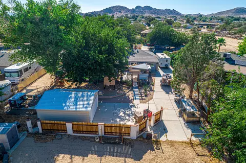 39142 166th St E, Palmdale, CA 93591 photo 2