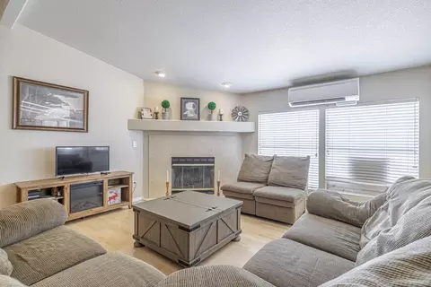 8515 Ave D 2 W, Lancaster, CA 93536 photo 9