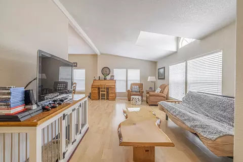 8515 Ave D 2 W, Lancaster, CA 93536 photo 20
