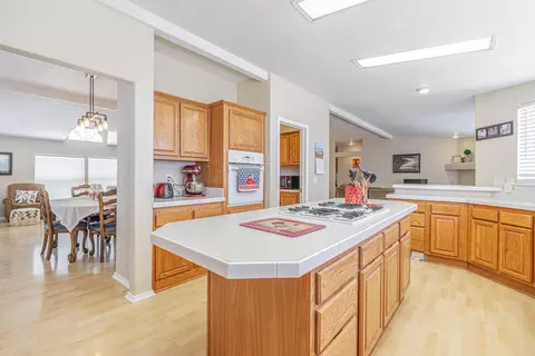 8515 Ave D 2 W, Lancaster, CA 93536 photo 7
