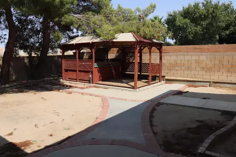 37398 Sheffield Dr, Palmdale, CA 93550 photo 10