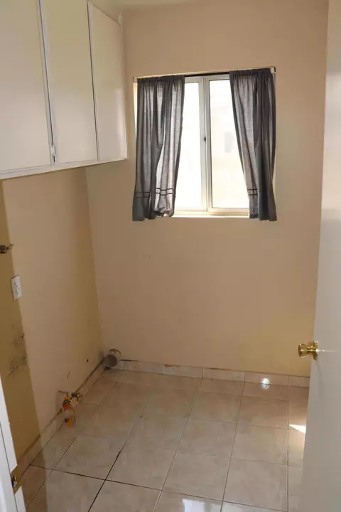 37398 Sheffield Dr, Palmdale, CA 93550 photo 7