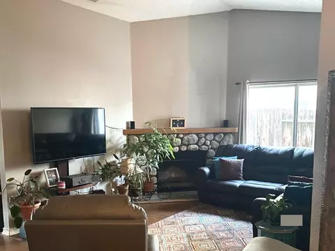 37368 Downing St, Palmdale, CA 93550 photo 6