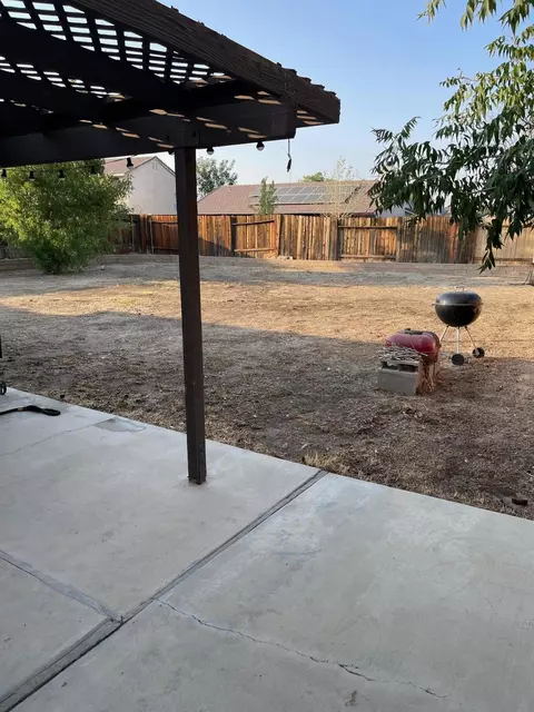 37368 Downing St, Palmdale, CA 93550 photo 24