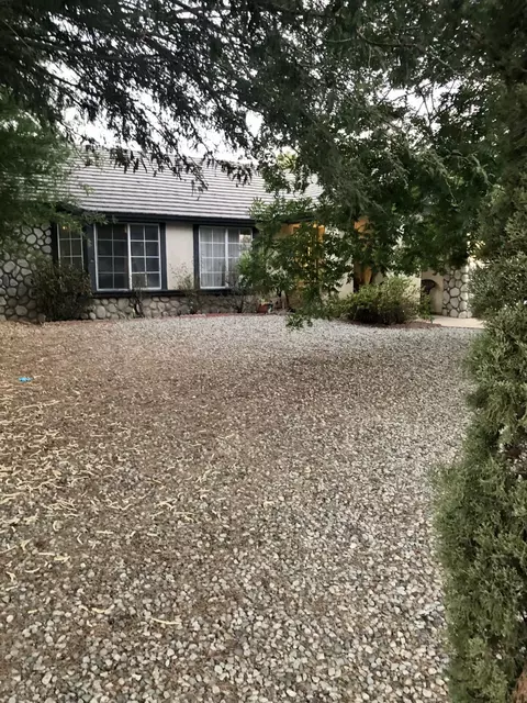 37368 Downing St, Palmdale, CA 93550 photo 3