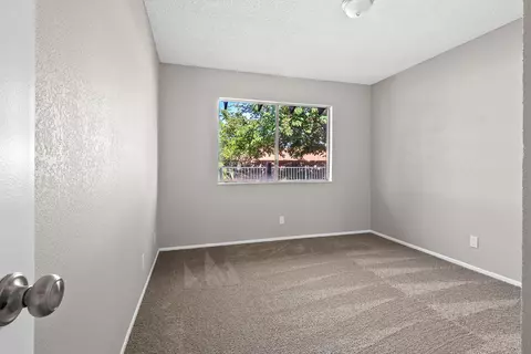 44634 12th St E, Lancaster, CA 93535 photo 10
