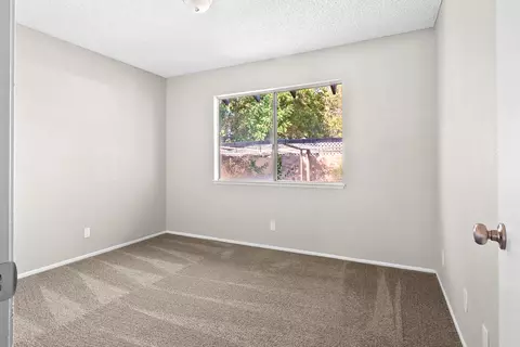 44634 12th St E, Lancaster, CA 93535 photo 12