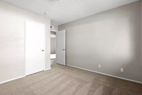 44634 12th St E, Lancaster, CA 93535 photo 11