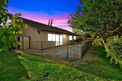 44634 12th St E, Lancaster, CA 93535 photo 18