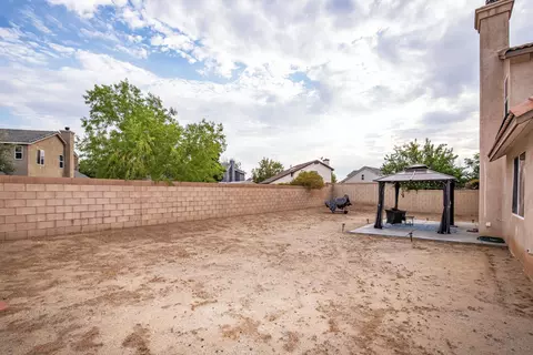 2134 Nugent St E, Lancaster, CA 93535 photo 21