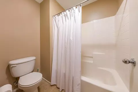 2134 Nugent St E, Lancaster, CA 93535 photo 19