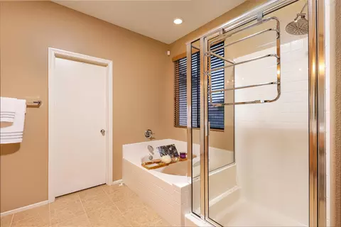 2134 Nugent St E, Lancaster, CA 93535 photo 14