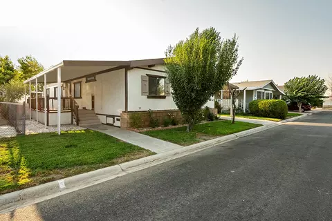 2121 Avenue I E #SPC 59, Lancaster, CA 93535 photo 2