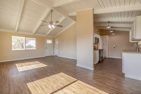 3639 Backus Rd, Mojave, CA 93501 photo 13