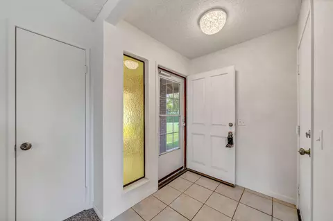 2129 Dallin St, Lancaster, CA 93536 photo 4