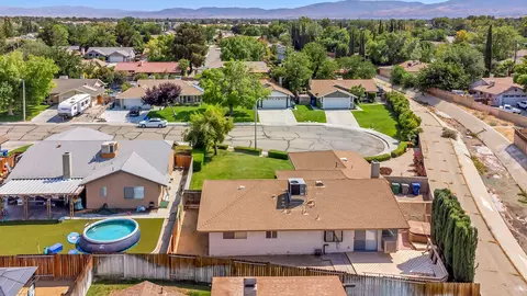 2129 Dallin St, Lancaster, CA 93536 photo 37