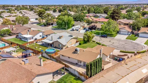2129 Dallin St, Lancaster, CA 93536 photo 38