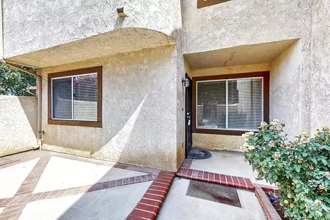 1840 Ave J2 E #2, Lancaster, CA 93535 photo 5