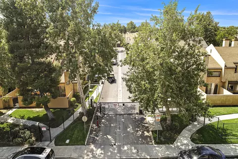 1840 Ave J2 E #2, Lancaster, CA 93535 photo 31