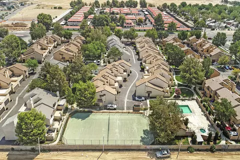 1840 Ave J2 E #2, Lancaster, CA 93535 photo 32