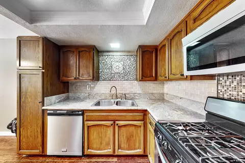 1840 Ave J2 E #2, Lancaster, CA 93535 photo 11