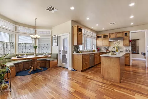 19551 Sioux St, Tehachapi, CA 93561 photo 19