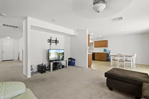 38463 Sphynx Dr, Palmdale, CA 93551 photo 23