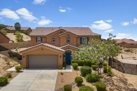 38463 Sphynx Dr, Palmdale, CA 93551 photo 1