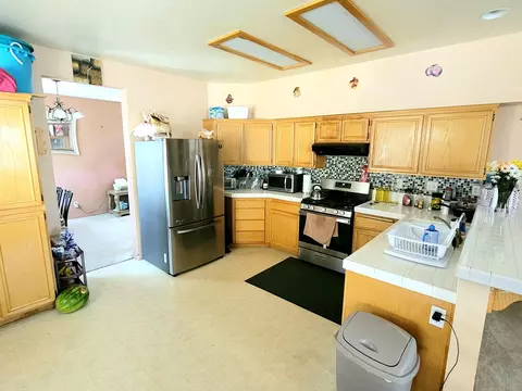 4248 Chalone Dr, Palmdale, CA 93552 photo 5