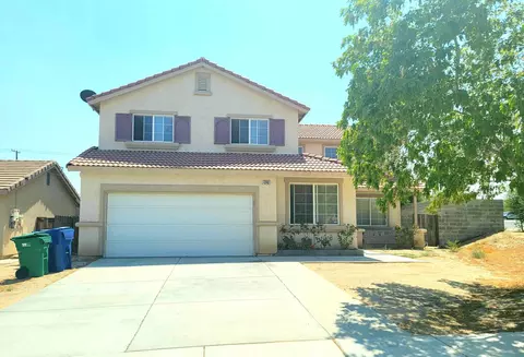 4248 Chalone Dr, Palmdale, CA 93552 photo 2